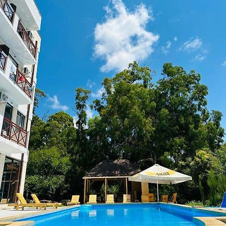Vita Gardenia Hotel Tskaltubo Ngoại thất bức ảnh