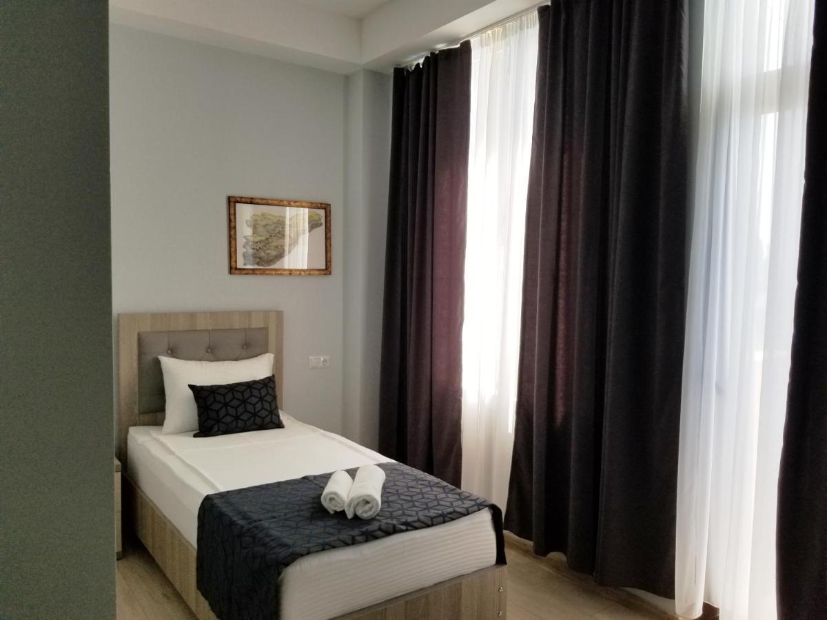 Vita Gardenia Hotel Tskaltubo Ngoại thất bức ảnh