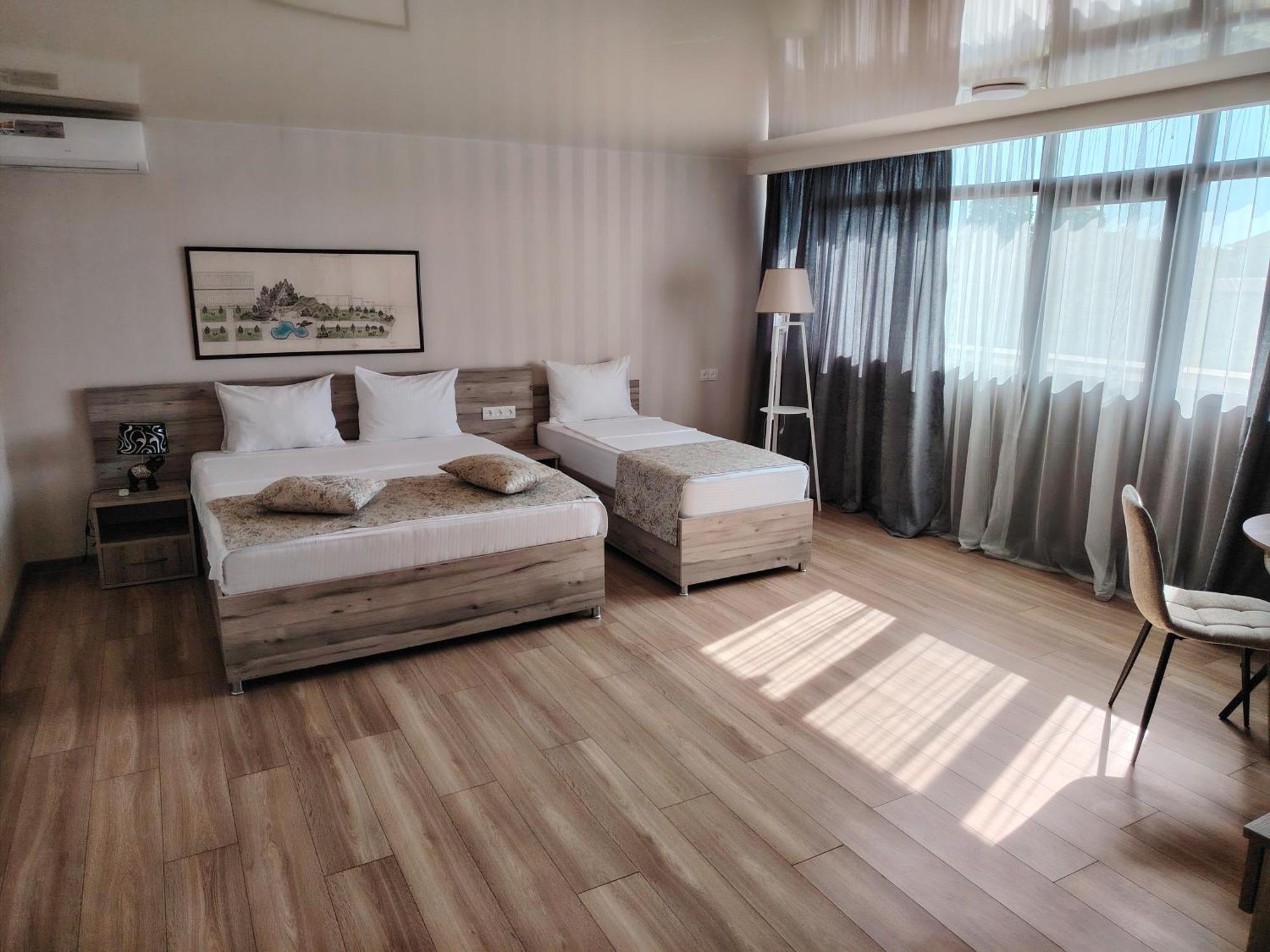 Vita Gardenia Hotel Tskaltubo Ngoại thất bức ảnh