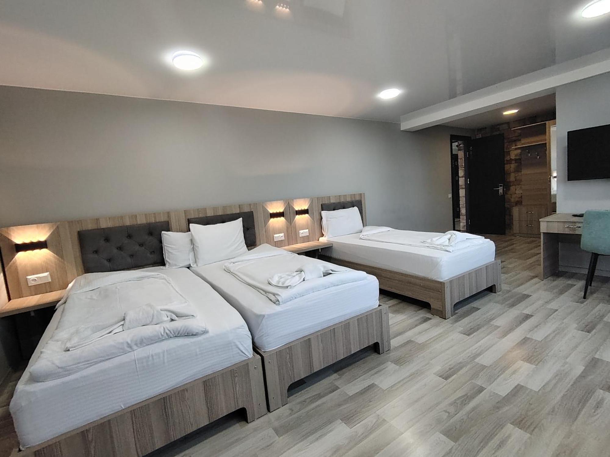 Vita Gardenia Hotel Tskaltubo Ngoại thất bức ảnh